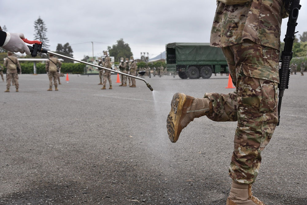Las medidas de bioseguridad con el personal militar abarcan todos los aspectos que exige las medias dictadas por el Gobierno. (Cortesía: Oficina de Informaciones del Ejército del Perú)
