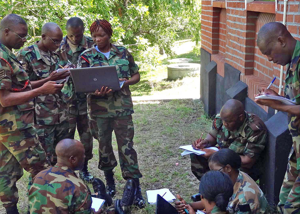 Students work together as a team during their studies at the Malawian Defence Force’s NCO academy. (USARAF photo)