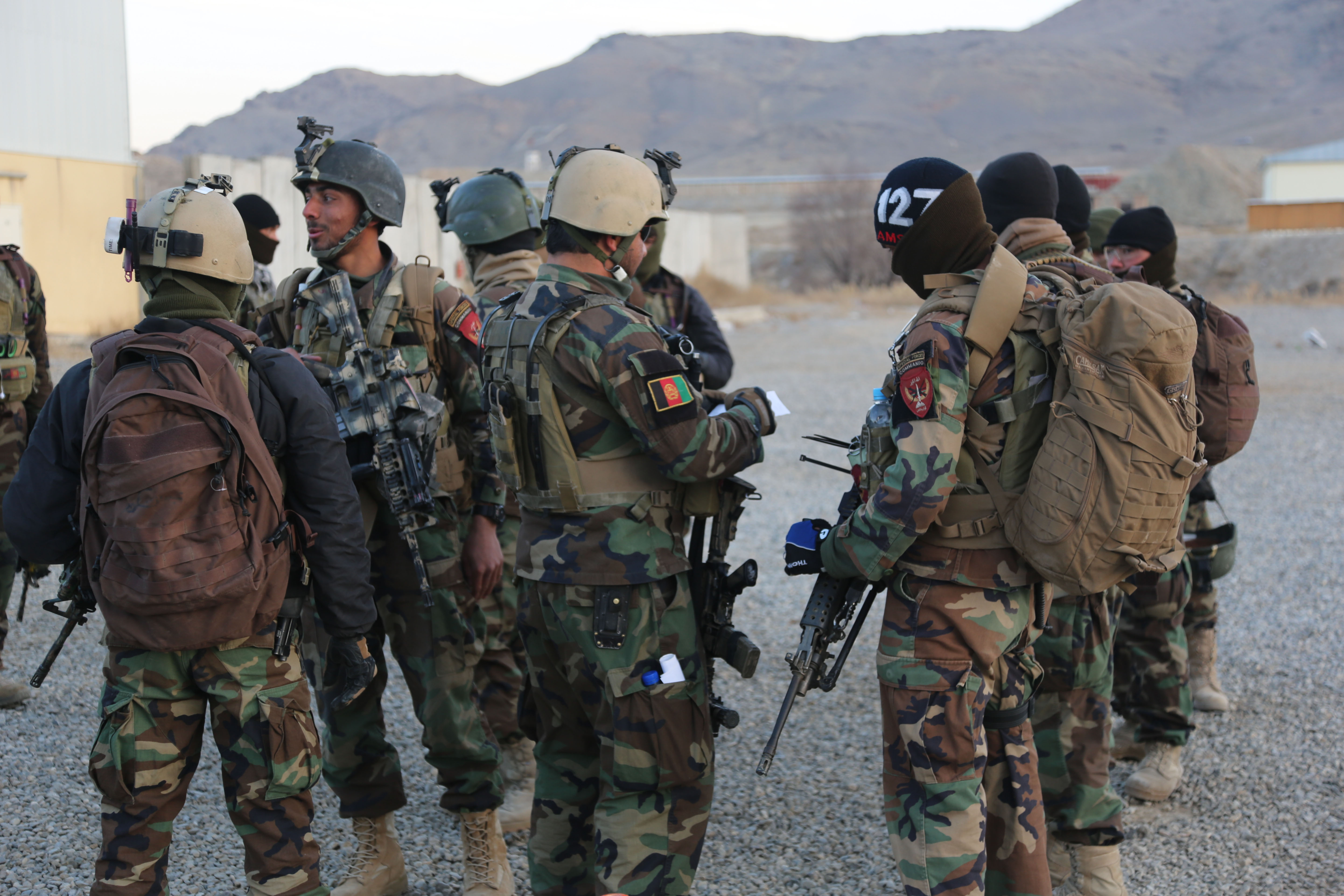 Afghan Commandos conduct pre-combat checks