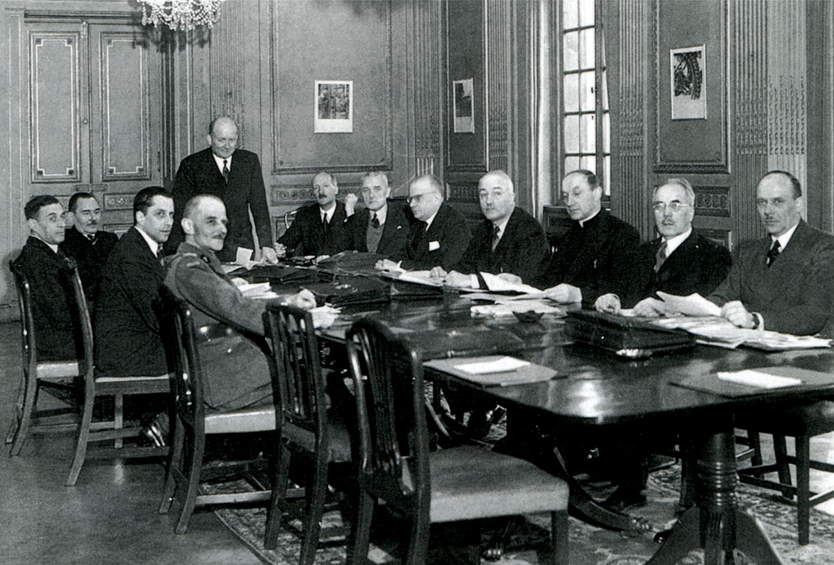 Photo of the exiled Polish government in 1943