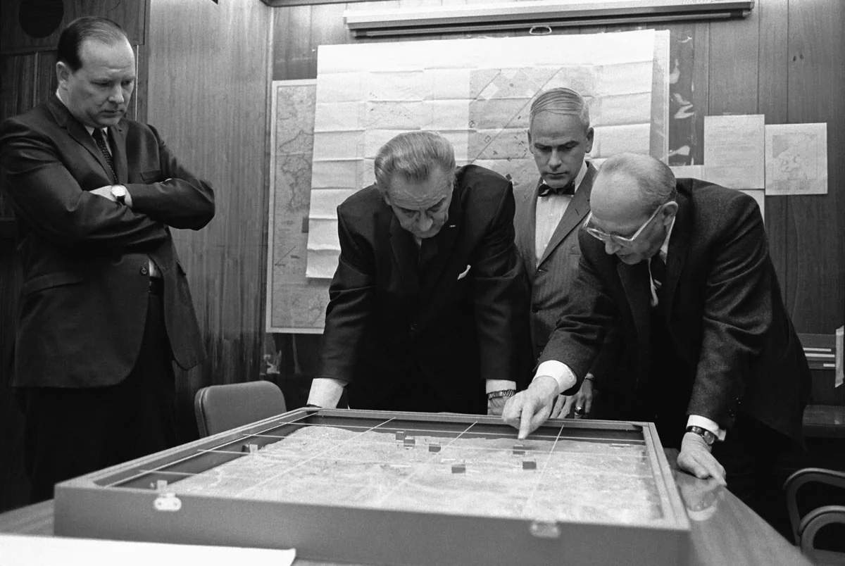 Walt Rostow uses a topographic model on 15 February 1968