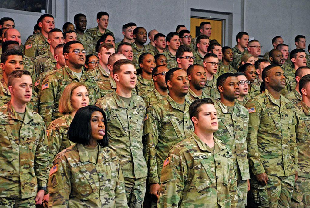 Soldiers graduate from the Basic Leaders Course class 004-19