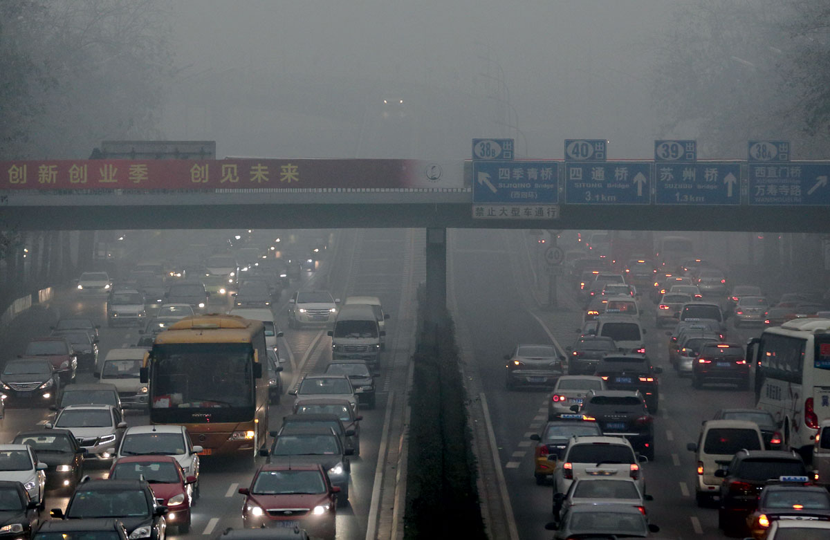 Pressão sobre a China, antes tarde do que nunca