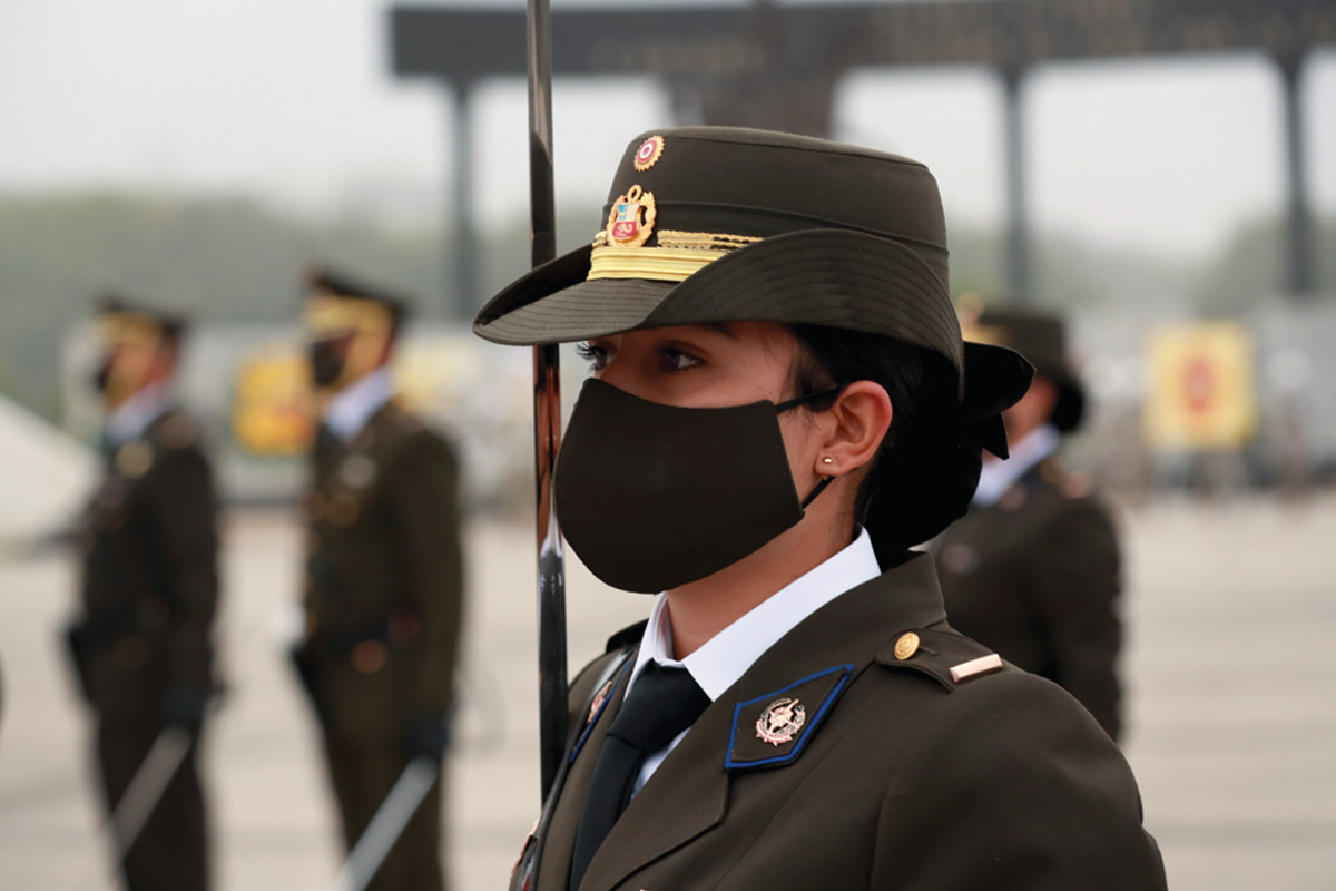 Durante la transformación de una institución militar