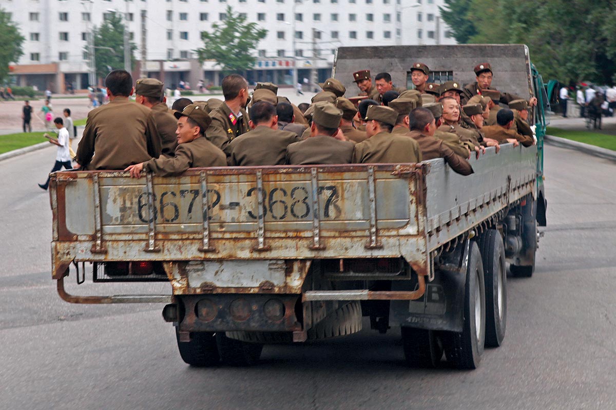 A truck transporting North Korean soldiers 5 September 2010.