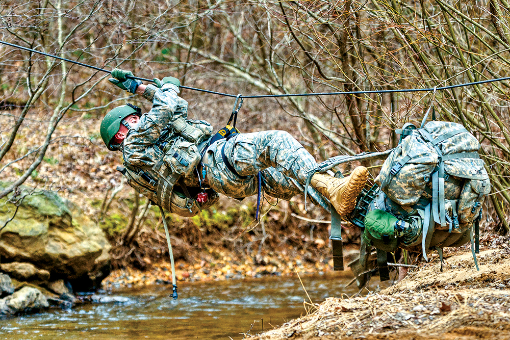 Exército Brasileiro - Durante as instruções no campo, todo soldado