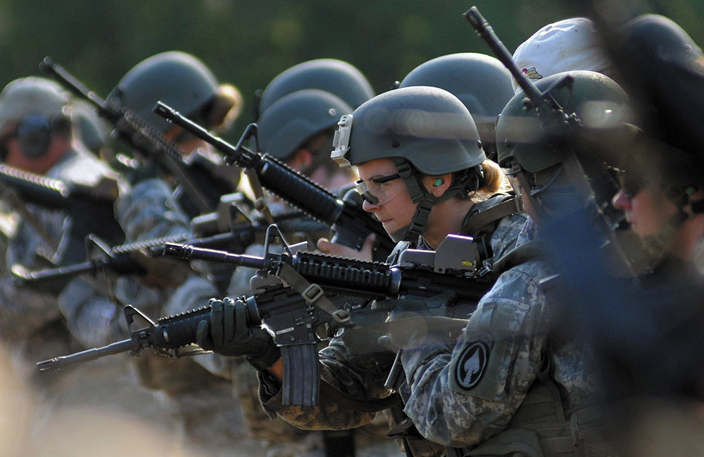 Mulheres podem chegar a general e comandar tropas do Exército - O