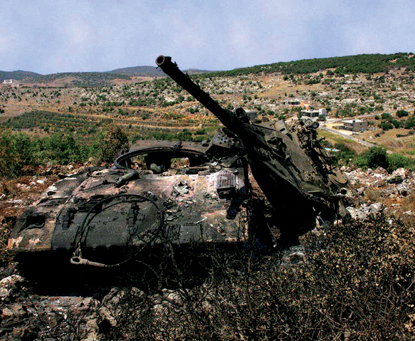 Un tanque tipo Merkava destruido por el Hezbolá durante su guerra de 2006 con Israel. (Foto: Wikimedia Commons)