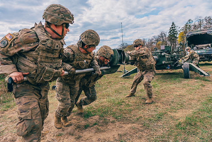 U.S. Soldiers, assigned to the Cobra Battery, Field Artillery Squadron