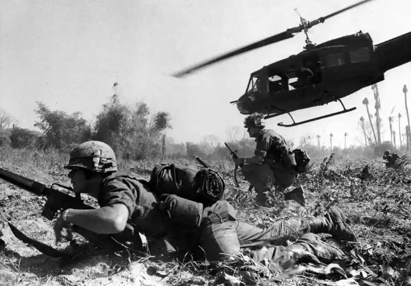 Combat operations at Ia Drang Valley