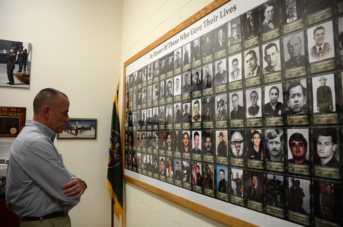 SMA, International Senior Enlisted Leaders Tour U.S.-Mexico Border